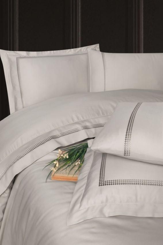 Постельное белье Сатин Премиум First Choice V.I.P Satin Moonlight Gomez Beige Евро, Евро, Хлопок 100%, 240х260 см., 1, 4, 200х220 см., 50х70 см, сатин с вышивкой, Фирменная картонная коробка