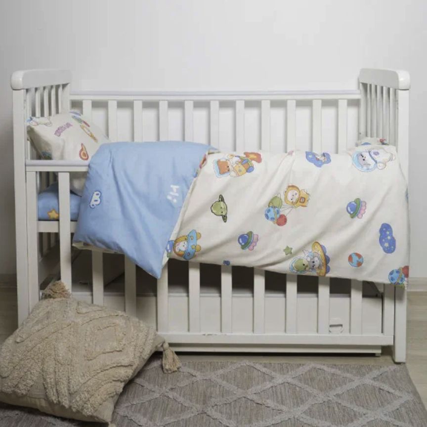 Дитяча постільна білизна в ліжечко сатин Вілюта 684, Дитячий, Бавовна 100%, 60x120х10 см на резинці, 1, 1, 105х145 см., 40х60 см, сатін, У ліжечко, Фірмова картонна коробка
