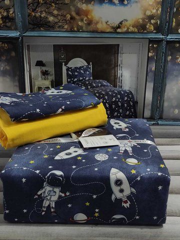 Постельное белье Belizza Space Фланель, Полуторный, Хлопок 100%, 180х240 см, 1, 1, 160х220 см., 50х70 см, фланель, Фирменная картонная коробка